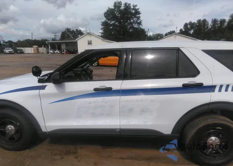 2023 Ford Police Interceptor from USA, damaged, VIN 1FM5K8AB3PGB99895